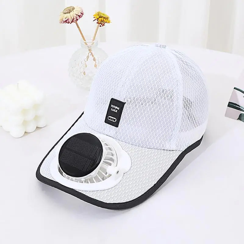 🧢 Boné com Ventilador Solar – Fique Fresco em Qualquer Lugar